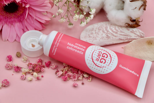Distrito Moda y GGcare Cosmetics nos protege del sol y de las manchas esta temporada